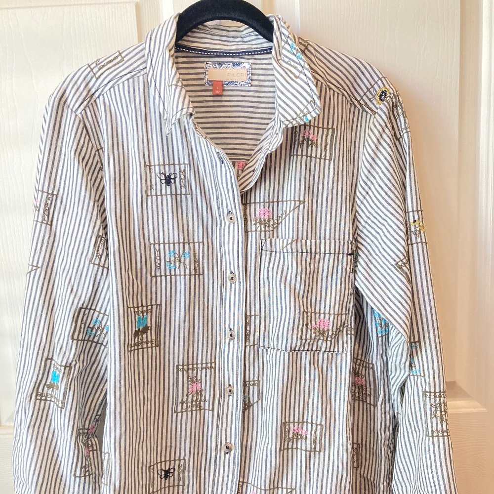 Anthropologie Pilcro tan Embroidered Button Down Shirt Sz L